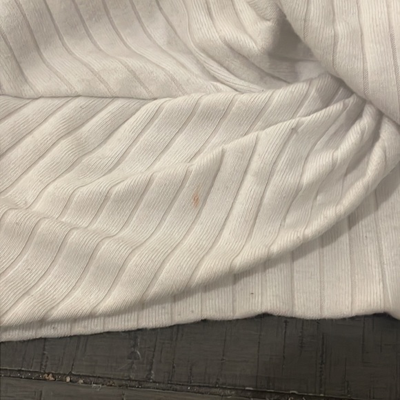 Cropped T-Shirt White - Picture 3 of 3